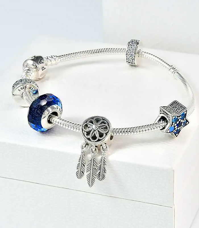 Bright Blue Star Spiritual Dreamcatcher Snake Chain Charms Bracelet Set